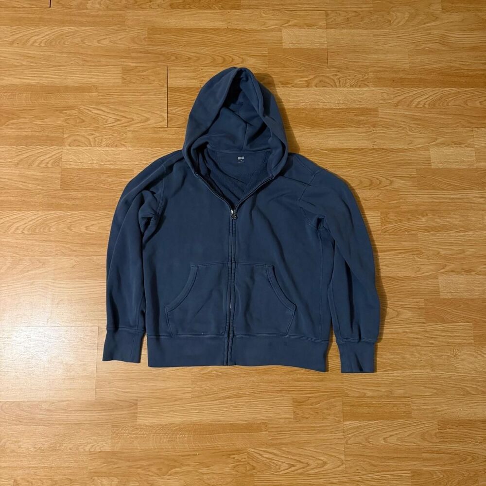 Uniqlo Men's Blue and Navy Jacket